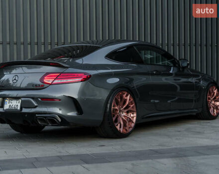 Сірий Мерседес Ц-Клас, об'ємом двигуна 3.98 л та пробігом 57 тис. км за 70500 $, фото 4 на Automoto.ua