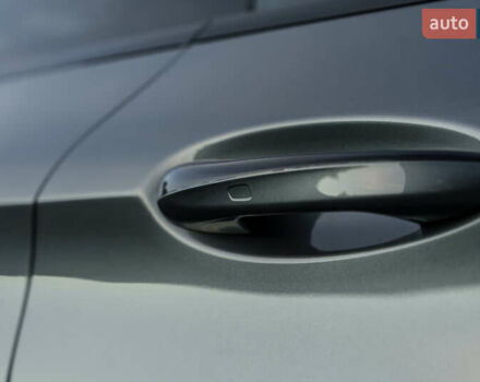 Сірий Мерседес Ц-Клас, об'ємом двигуна 3.98 л та пробігом 57 тис. км за 70500 $, фото 9 на Automoto.ua