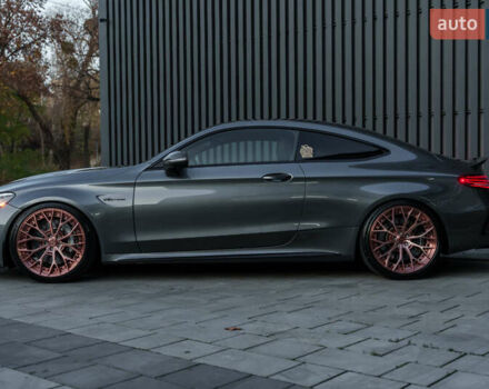 Сірий Мерседес Ц-Клас, об'ємом двигуна 3.98 л та пробігом 57 тис. км за 70500 $, фото 2 на Automoto.ua