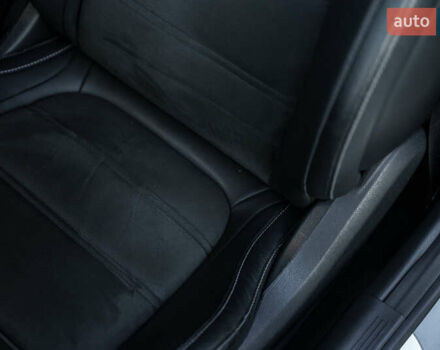 Сірий Мерседес Ц-Клас, об'ємом двигуна 3.98 л та пробігом 57 тис. км за 70500 $, фото 36 на Automoto.ua