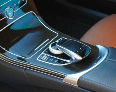 Серый Мерседес Ц-Класс, объемом двигателя 2 л и пробегом 48 тыс. км за 16900 $, фото 10 на Automoto.ua