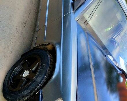 Сірий Мерседес Ц-Клас, об'ємом двигуна 2 л та пробігом 200 тис. км за 1800 $, фото 1 на Automoto.ua