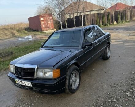 Сірий Мерседес Ц-Клас, об'ємом двигуна 1.8 л та пробігом 360 тис. км за 799 $, фото 5 на Automoto.ua