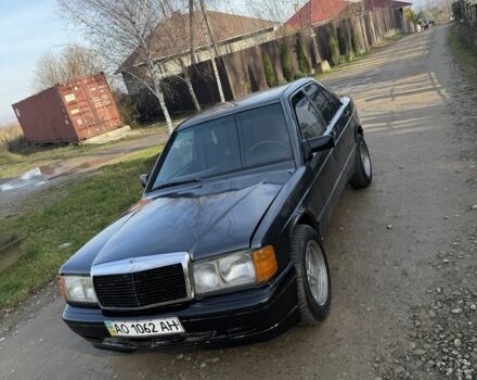 Сірий Мерседес Ц-Клас, об'ємом двигуна 1.8 л та пробігом 360 тис. км за 799 $, фото 3 на Automoto.ua