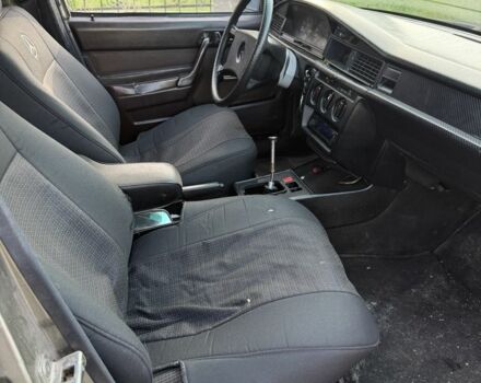 Сірий Мерседес Ц-Клас, об'ємом двигуна 1.8 л та пробігом 360 тис. км за 799 $, фото 17 на Automoto.ua