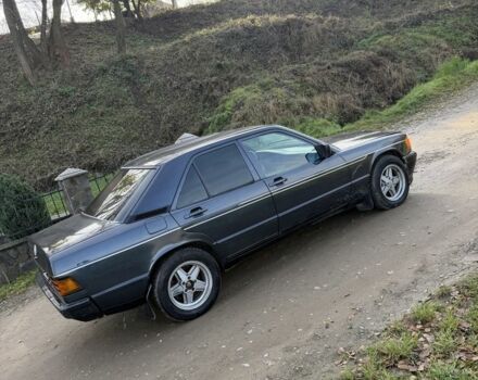 Сірий Мерседес Ц-Клас, об'ємом двигуна 1.8 л та пробігом 360 тис. км за 799 $, фото 7 на Automoto.ua