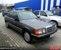 Сірий Мерседес Ц-Клас, об'ємом двигуна 2 л та пробігом 280 тис. км за 1500 $, фото 1 на Automoto.ua