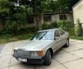 Сірий Мерседес Ц-Клас, об'ємом двигуна 2 л та пробігом 300 тис. км за 1300 $, фото 7 на Automoto.ua