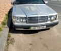 Сірий Мерседес Ц-Клас, об'ємом двигуна 2 л та пробігом 896 тис. км за 999 $, фото 1 на Automoto.ua