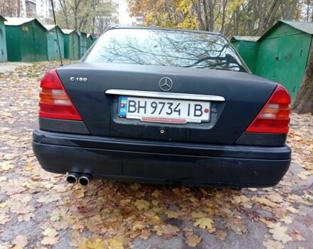 Серый Мерседес Ц-Класс, объемом двигателя 1.8 л и пробегом 500 тыс. км за 1900 $, фото 13 на Automoto.ua