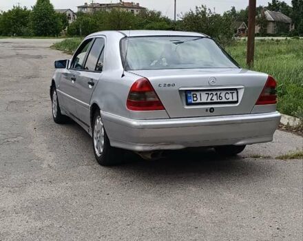 Сірий Мерседес Ц-Клас, об'ємом двигуна 2.8 л та пробігом 450 тис. км за 1700 $, фото 1 на Automoto.ua