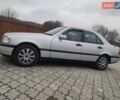 Сірий Мерседес Ц-Клас, об'ємом двигуна 1.8 л та пробігом 170 тис. км за 4700 $, фото 2 на Automoto.ua