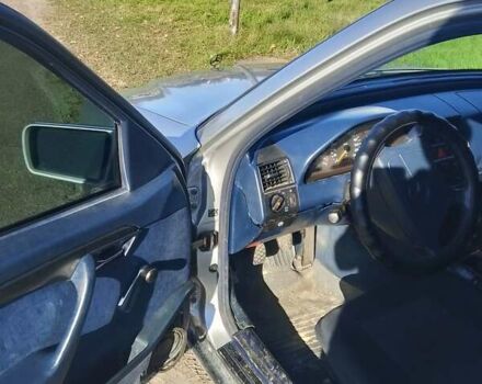 Сірий Мерседес Ц-Клас, об'ємом двигуна 1.8 л та пробігом 612 тис. км за 1800 $, фото 6 на Automoto.ua