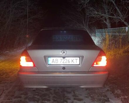 Сірий Мерседес Ц-Клас, об'ємом двигуна 2 л та пробігом 470 тис. км за 3500 $, фото 11 на Automoto.ua