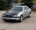 Мерседес Ц-Класс 1995 в Киеве на Automoto.ua Серый Мерседес Ц-Класс, объемом двигателя 2.8 л и пробегом 421 тыс. км за 2900 $, фото 1 на Automoto.ua