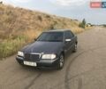 Серый Мерседес Ц-Класс, объемом двигателя 2.5 л и пробегом 311 тыс. км за 4500 $, фото 1 на Automoto.ua