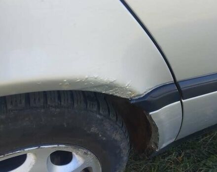 Сірий Мерседес Ц-Клас, об'ємом двигуна 1.8 л та пробігом 612 тис. км за 1800 $, фото 4 на Automoto.ua