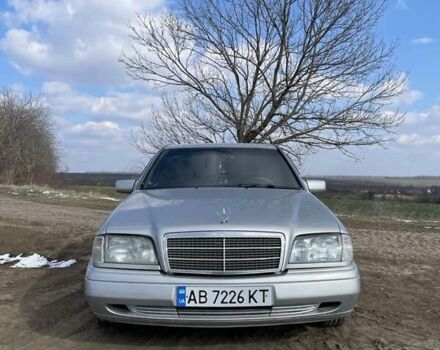 Сірий Мерседес Ц-Клас, об'ємом двигуна 2 л та пробігом 470 тис. км за 3500 $, фото 10 на Automoto.ua