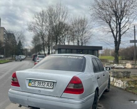 Сірий Мерседес Ц-Клас, об'ємом двигуна 1.8 л та пробігом 400 тис. км за 1450 $, фото 3 на Automoto.ua