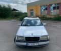 Сірий Мерседес Ц-Клас, об'ємом двигуна 1.8 л та пробігом 600 тис. км за 1950 $, фото 1 на Automoto.ua