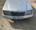 Мерседес Ц-Класс 1996 в Долине на Automoto.ua Серый Мерседес Ц-Класс, объемом двигателя 1.8 л и пробегом 237 тыс. км за 2000 $, фото 6 на Automoto.ua