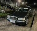 Сірий Мерседес Ц-Клас, об'ємом двигуна 1.8 л та пробігом 240 тис. км за 1350 $, фото 1 на Automoto.ua