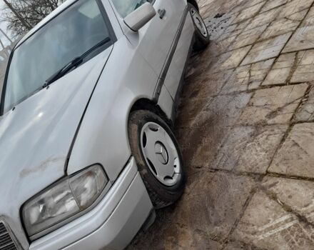 Сірий Мерседес Ц-Клас, об'ємом двигуна 0 л та пробігом 268 тис. км за 1999 $, фото 7 на Automoto.ua