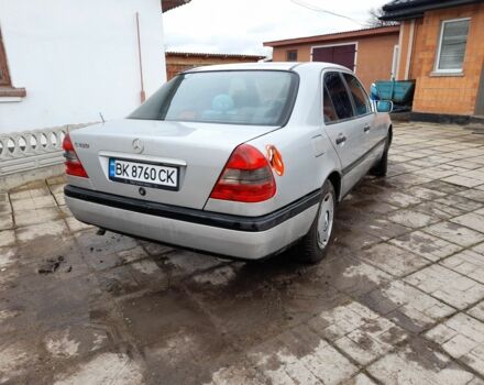 Сірий Мерседес Ц-Клас, об'ємом двигуна 0 л та пробігом 268 тис. км за 1999 $, фото 2 на Automoto.ua