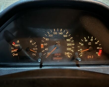 Сірий Мерседес Ц-Клас, об'ємом двигуна 1.8 л та пробігом 240 тис. км за 1350 $, фото 10 на Automoto.ua