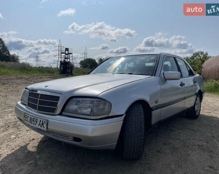 Мерседес Ц-Класс 1996 в Долине на Automoto.ua Серый Мерседес Ц-Класс, объемом двигателя 1.8 л и пробегом 237 тыс. км за 2000 $, фото 8 на Automoto.ua
