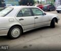 Сірий Мерседес Ц-Клас, об'ємом двигуна 1.8 л та пробігом 0 тис. км за 4500 $, фото 2 на Automoto.ua