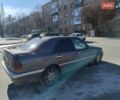 Серый Мерседес Ц-Класс, объемом двигателя 1.8 л и пробегом 323 тыс. км за 1800 $, фото 4 на Automoto.ua