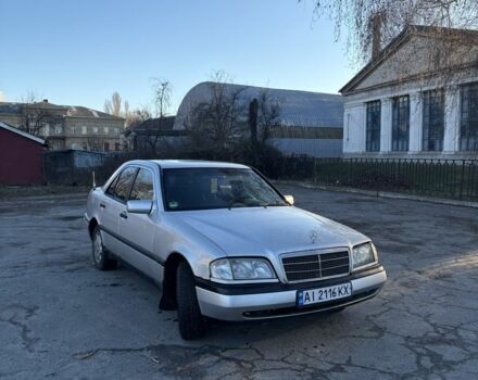 Сірий Мерседес Ц-Клас, об'ємом двигуна 2.2 л та пробігом 360 тис. км за 2500 $, фото 1 на Automoto.ua