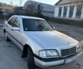 Сірий Мерседес Ц-Клас, об'ємом двигуна 2.2 л та пробігом 360 тис. км за 2500 $, фото 3 на Automoto.ua