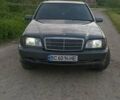 Сірий Мерседес Ц-Клас, об'ємом двигуна 2 л та пробігом 320 тис. км за 2200 $, фото 1 на Automoto.ua