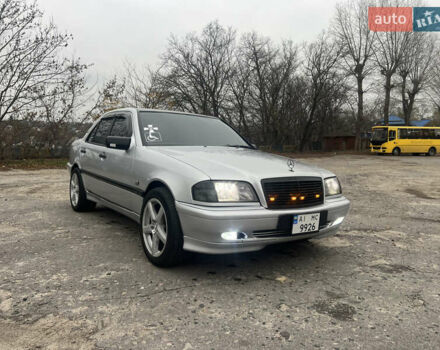 Серый Мерседес Ц-Класс, объемом двигателя 1.8 л и пробегом 296 тыс. км за 3500 $, фото 22 на Automoto.ua