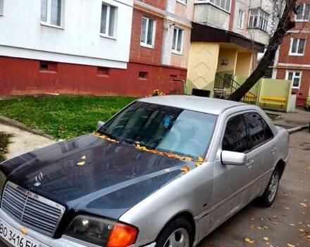 Сірий Мерседес Ц-Клас, об'ємом двигуна 2.8 л та пробігом 480 тис. км за 3315 $, фото 3 на Automoto.ua