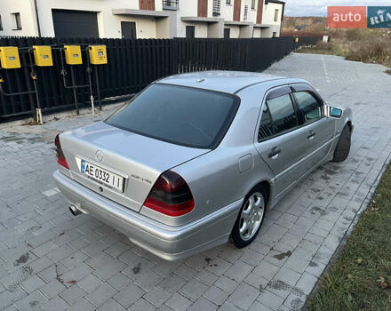 Сірий Мерседес Ц-Клас, об'ємом двигуна 2.8 л та пробігом 279 тис. км за 1999 $, фото 20 на Automoto.ua