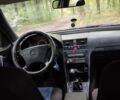 Серый Мерседес Ц-Класс, объемом двигателя 1.8 л и пробегом 326 тыс. км за 2300 $, фото 4 на Automoto.ua