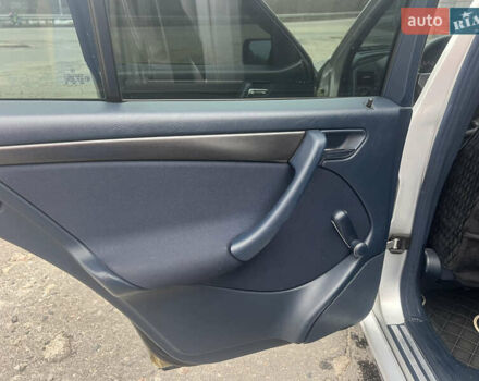 Серый Мерседес Ц-Класс, объемом двигателя 1.8 л и пробегом 296 тыс. км за 3500 $, фото 28 на Automoto.ua