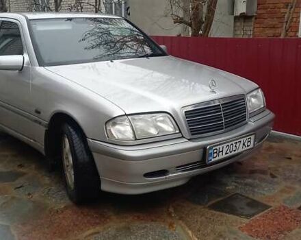 Серый Мерседес Ц-Класс, объемом двигателя 1.8 л и пробегом 50 тыс. км за 3550 $, фото 1 на Automoto.ua