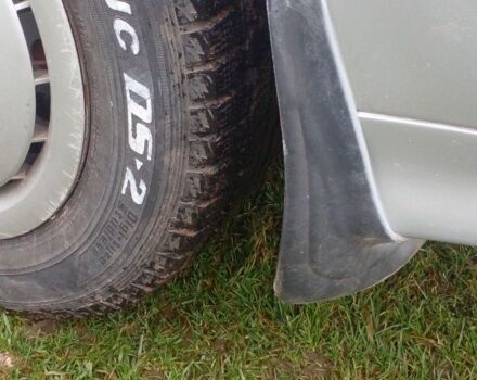 Серый Мерседес Ц-Класс, объемом двигателя 1.8 л и пробегом 3 тыс. км за 3000 $, фото 4 на Automoto.ua