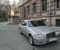 Серый Мерседес Ц-Класс, объемом двигателя 1.8 л и пробегом 505 тыс. км за 3000 $, фото 7 на Automoto.ua