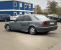 Сірий Мерседес Ц-Клас, об'ємом двигуна 1.8 л та пробігом 300 тис. км за 1650 $, фото 6 на Automoto.ua