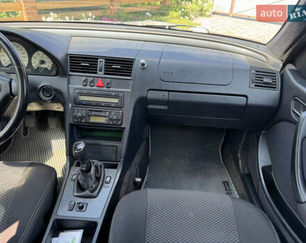 Сірий Мерседес Ц-Клас, об'ємом двигуна 2 л та пробігом 341 тис. км за 3900 $, фото 15 на Automoto.ua