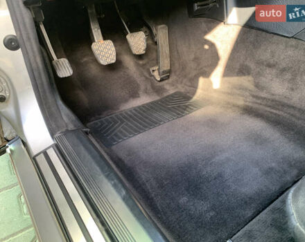 Серый Мерседес Ц-Класс, объемом двигателя 2 л и пробегом 187 тыс. км за 2900 $, фото 35 на Automoto.ua