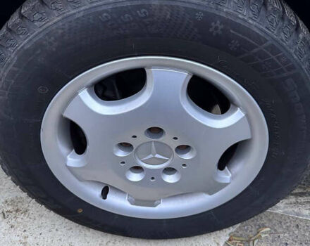 Сірий Мерседес Ц-Клас, об'ємом двигуна 2.2 л та пробігом 278 тис. км за 4800 $, фото 13 на Automoto.ua