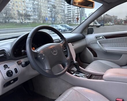 Сірий Мерседес Ц-Клас, об'ємом двигуна 2 л та пробігом 274 тис. км за 4499 $, фото 8 на Automoto.ua