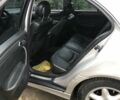 Сірий Мерседес Ц-Клас, об'ємом двигуна 2 л та пробігом 405 тис. км за 3999 $, фото 6 на Automoto.ua