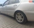 Серый Мерседес Ц-Класс, объемом двигателя 2 л и пробегом 240 тыс. км за 3000 $, фото 4 на Automoto.ua